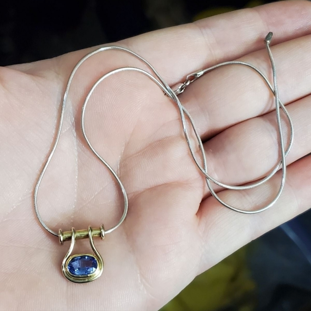 14k tanzanite necklace! White gold snake chain and the pendant is yellow gold. T - Picture 3 of 12